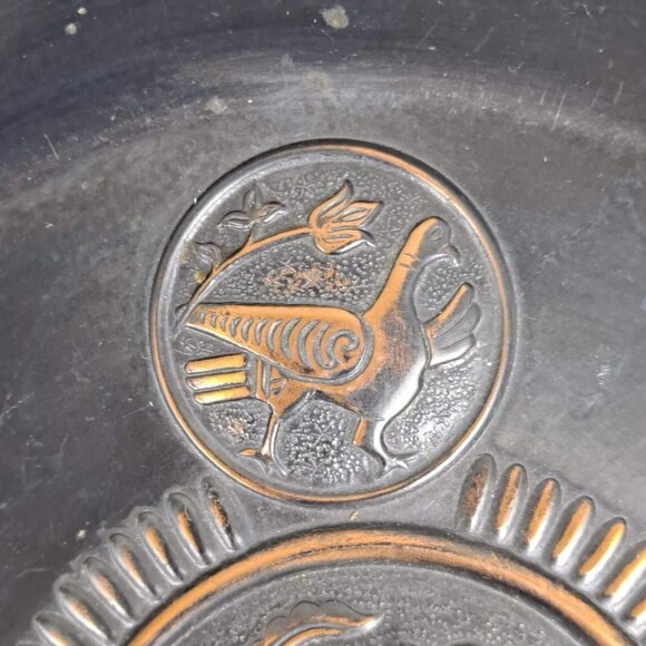 Vintage Round Copper Wall Tray Winged Dragons Wall Hanging 1970 Rare Collectible - Picture 3 of 13